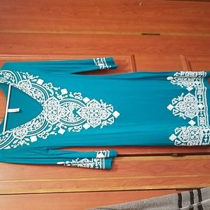 Low neckline spandex dress